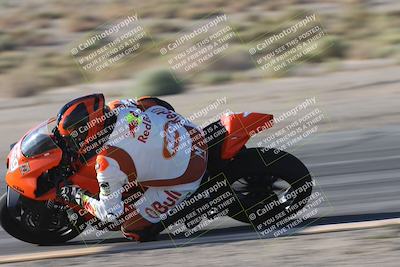 media/Sep-20-2025-Race Pace (Sat) [[d4e1b33f4d]]/Non Verified/Turn 4 Inside (8am)/